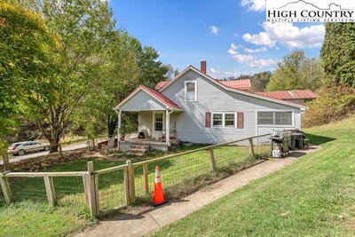 /international/us/1068-laurel-branch-road-vilas-nc-110102922354/