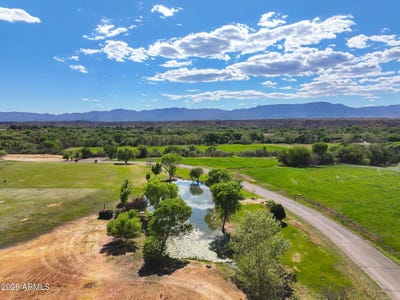 /international/us/220-s-bonito-ranch-loop-cornville-az-110105632440/