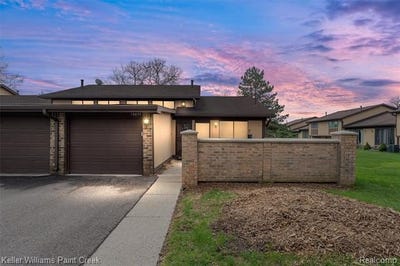 /international/us/19877-villa-court-w-southfield-mi-110107687931/