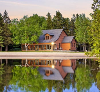 /international/us/4721-lake-of-the-woods-road-sturgeon-bay-wi-110100341953/?lang=en