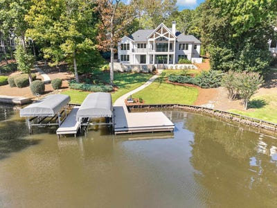 /international/us/136-barrington-hall-drive-eatonton-ga-110110372831/