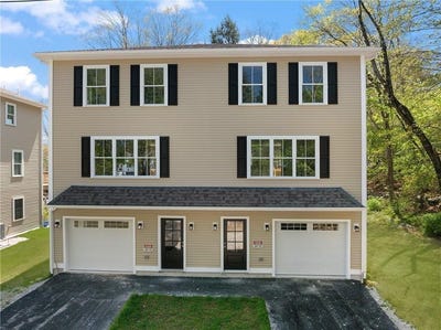 /international/us/40-farnum-pike-smithfield-ri-110108880724/