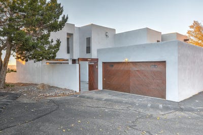 /international/us/7-la-villita-court-ne-albuquerque-nm-110100149561/