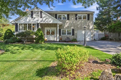 /international/us/75-bayview-drive-oakdale-ny-110110277886/