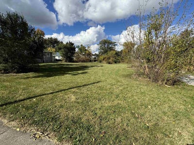 /international/us/1122-1124-burgess-street-fort-wayne-in-110095153536/