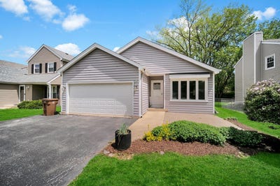 /international/us/s075-pleasant-hill-road-wheaton-il-110108018159/