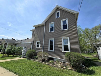 /international/us/543-n-booth-street-dubuque-ia-110107519517/