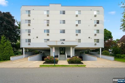 /international/us/10-orchard-street-hackensack-nj-110109215325/