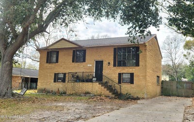 /international/us/2903-larchmont-street-pascagoula-ms-110105930965/