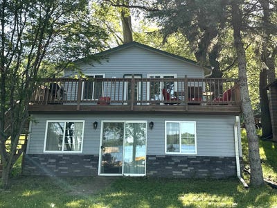 /international/us/10285-237th-avenue-33-spirit-lake-ia-110100773206/