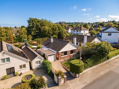 /international/ie/carrigmore-killiney-road-dalkey-co-dublin-a96he00-dalkey-dublin-210110265810/