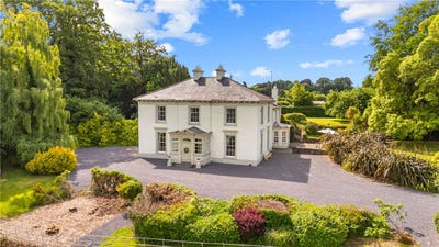 /international/ie/bayview-house-mill-road-mornington-meath-210109682106/