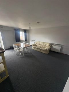 /international/ie/55-carroll-village-dundalk-louth-210109675064/