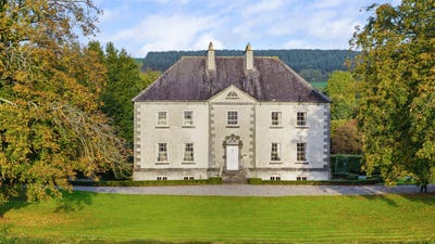 /international/ie/ballysallagh-house-kilkenny-kilkenny-210109687722/