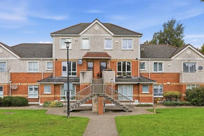 /international/ie/33-rosedale-close-castaheany-dublin-15-dublin-210110353517/