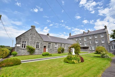 /international/ie/presentation-convent-lixnaw-kerry-210109675208/