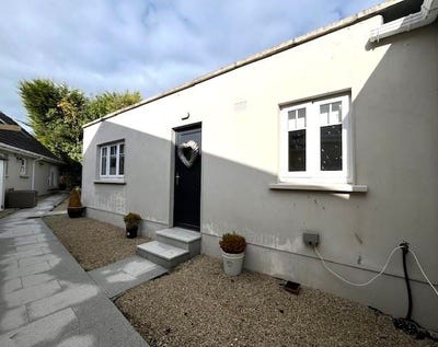 /international/ie/larkspur-newcastle-galway-210109687845/