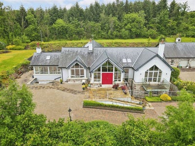 /international/ie/sallyhill-house-lavagh-rooskey-roscommon-210109673246/