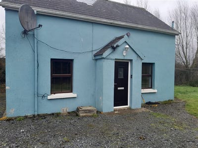 /international/ie/clashaniska-cashel-road-210109674862/