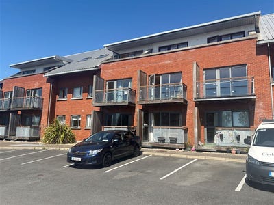 /international/ie/ground-floor-apartment-c2a-block-c-parkview-hall-dublin-road-limerick-210109684660/