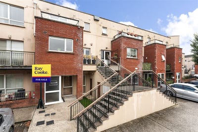 /international/ie/7-millrace-drive-saggart-dublin-210109720143/