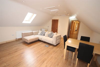 /international/ie/ballysax-kilcullen-kildare-210109683723/