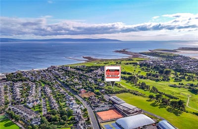 /international/ie/5-lioscarraig-threadneedle-road-salthill-galway-210109669942/
