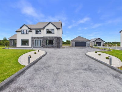 /international/ie/wallscourt-kilreekil-galway-210109684015/
