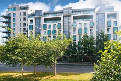 /international/ie/84-the-forum-ballymoss-road-dublin-18-dublin-210119658274/