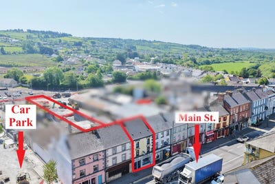 /international/ie/main-street-abbeyfeale-limerick-210109678823/