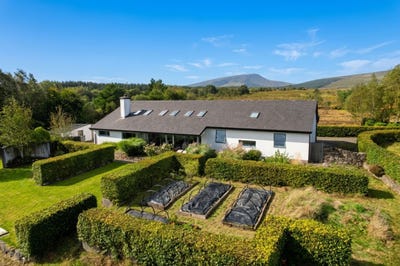 /international/ie/glenhest-newport-mayo-210110330309/
