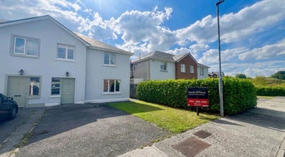 /international/ie/42-dun-esker-ballinasloe-galway-210119718778/