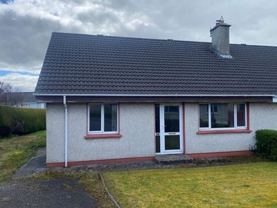 /international/ie/28-fernhill-letterkenny-donegal-210109674476/