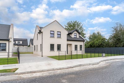 /international/ie/sunnyhill-cluain-aoibhinn-carrighill-upper-calverstown-kildare-210110313222/