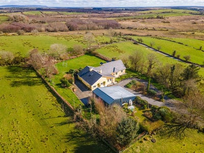 /international/ie/cashel-ayle-westport-mayo-210119673803/