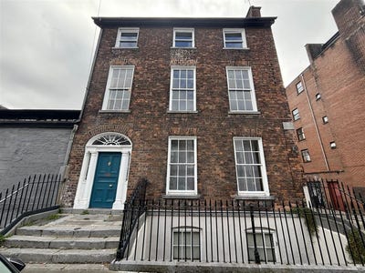 /international/ie/3-pery-street-limerick-limerick-county-limerick-county-limerick-limerick-210109859144/