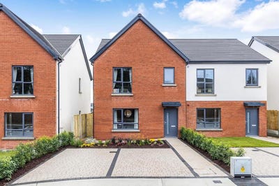 /international/ie/gleann-droimnin-carrickmacross-monaghan-210110313296/
