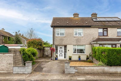 /international/ie/19-blackwater-heights-kells-kilkenny-210109684421/
