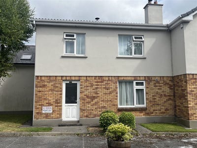 /international/ie/18-bridgecourt-ballinasloe-galway-210109678346/