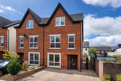 /international/ie/13-parkside-woods-dublin-13-dublin-210109784145/