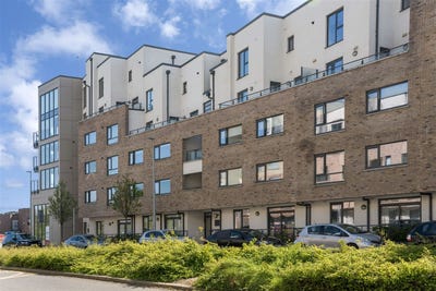 /international/ie/new-priory-dublin-13-dublin-210109683208/