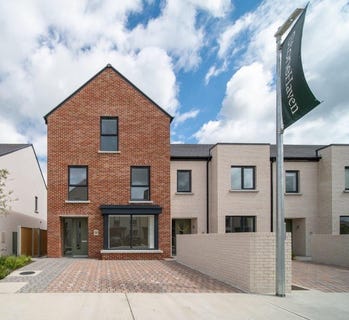 /international/ie/23-the-drive-stonehaven-blessington-road-naas-kildare-210109672073/