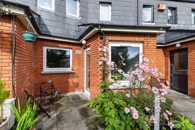 /international/ie/mews-4-lucerne-39-castle-avenue-dublin-3-dublin-210110163628/