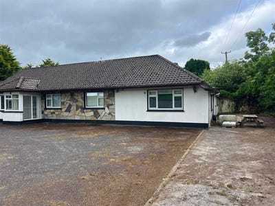 /international/ie/creewood-slane-meath-210109675210/