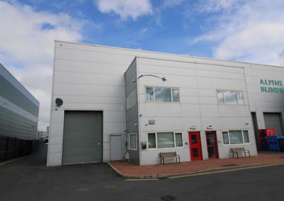 /international/ie/unit-1-old-quarry-business-park-dublin-15-dublin-210109680763/