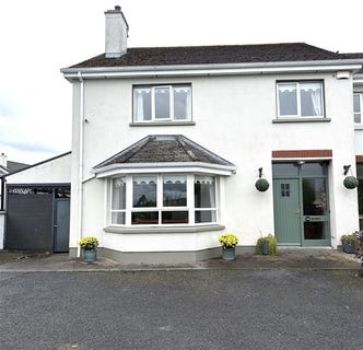 /international/ie/16-warren-grove-boyle-roscommon-210119784706/