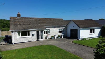 /international/ie/-kinvara-ballinatray-upper-courtown-wexford-210109678866/
