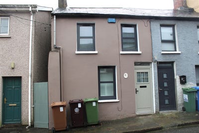 /international/ie/19-quakers-road-cork-city-cork-210109686663/