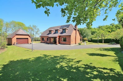 /international/ie/earlsfort-doorogue-ballyboughal-dublin-210109678865/