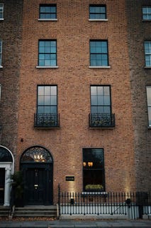 /international/ie/41-leeson-street-lower-dublin-2-dublin-210109671352/